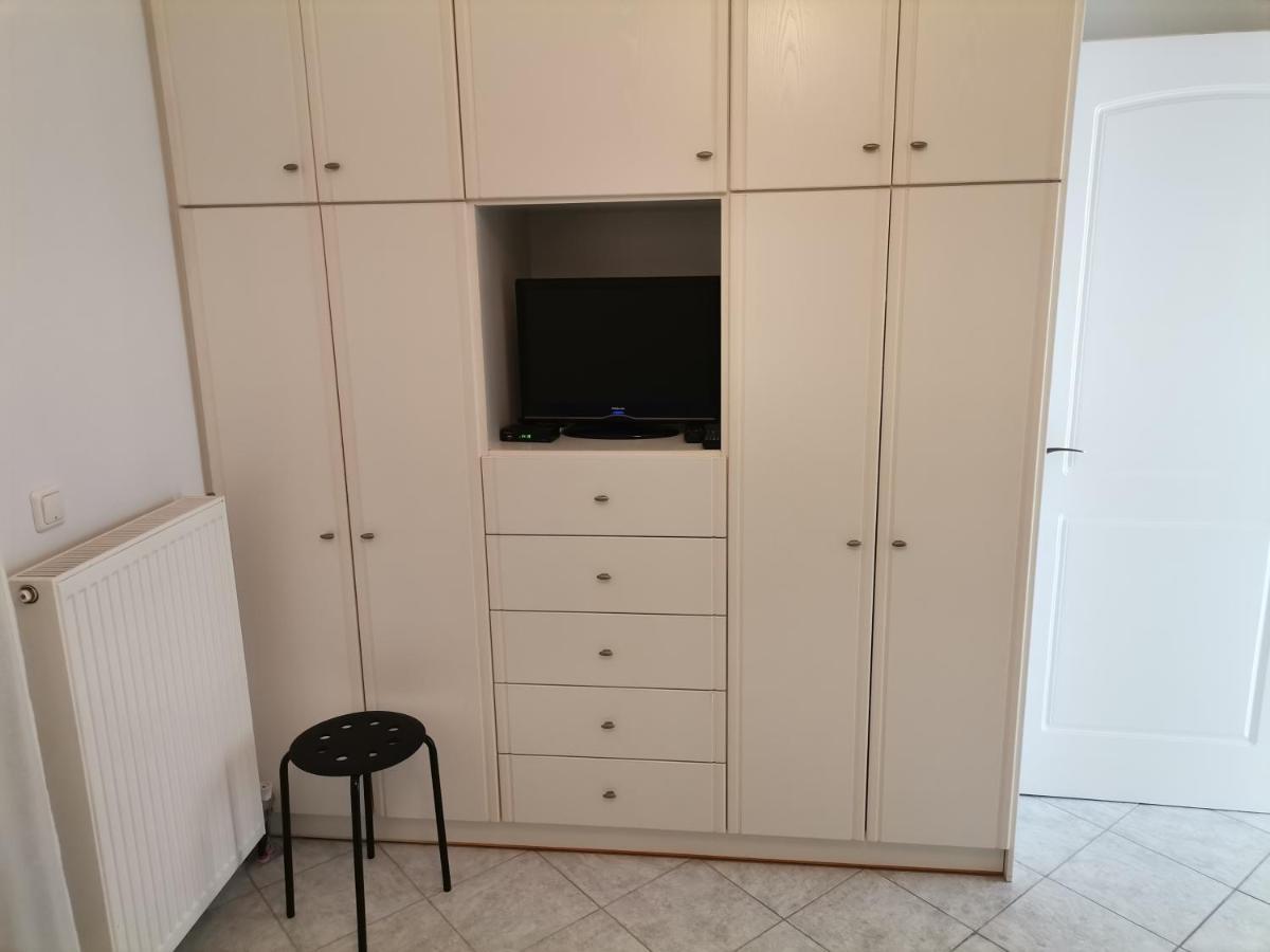 παραλία μενιδίου Apartment